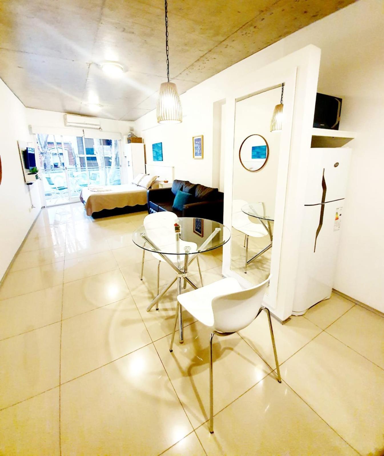 Monoambiente Super Amplio Y Comodo, Ideal Para Explorar La Ciudad Buenos Aires Exterior foto
